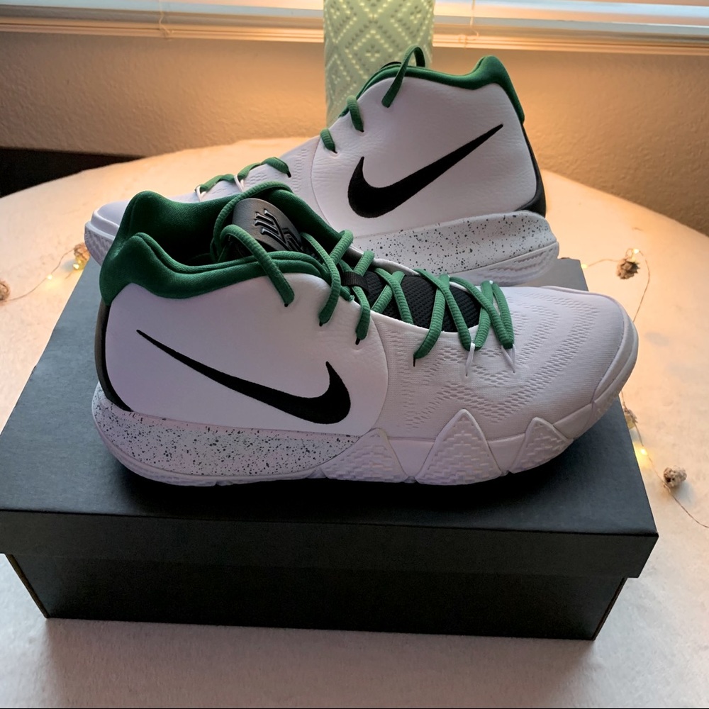 Nike KYRIE 4 IDS BRAND NEW, NEVER WORN